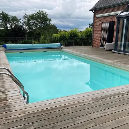 Luxurious In With Swimming Pool Hotel